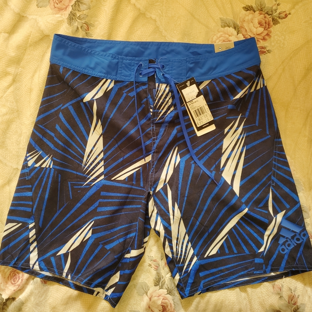 ⭐️NWT⭐️ - Mens Adidas Swim Shorts
